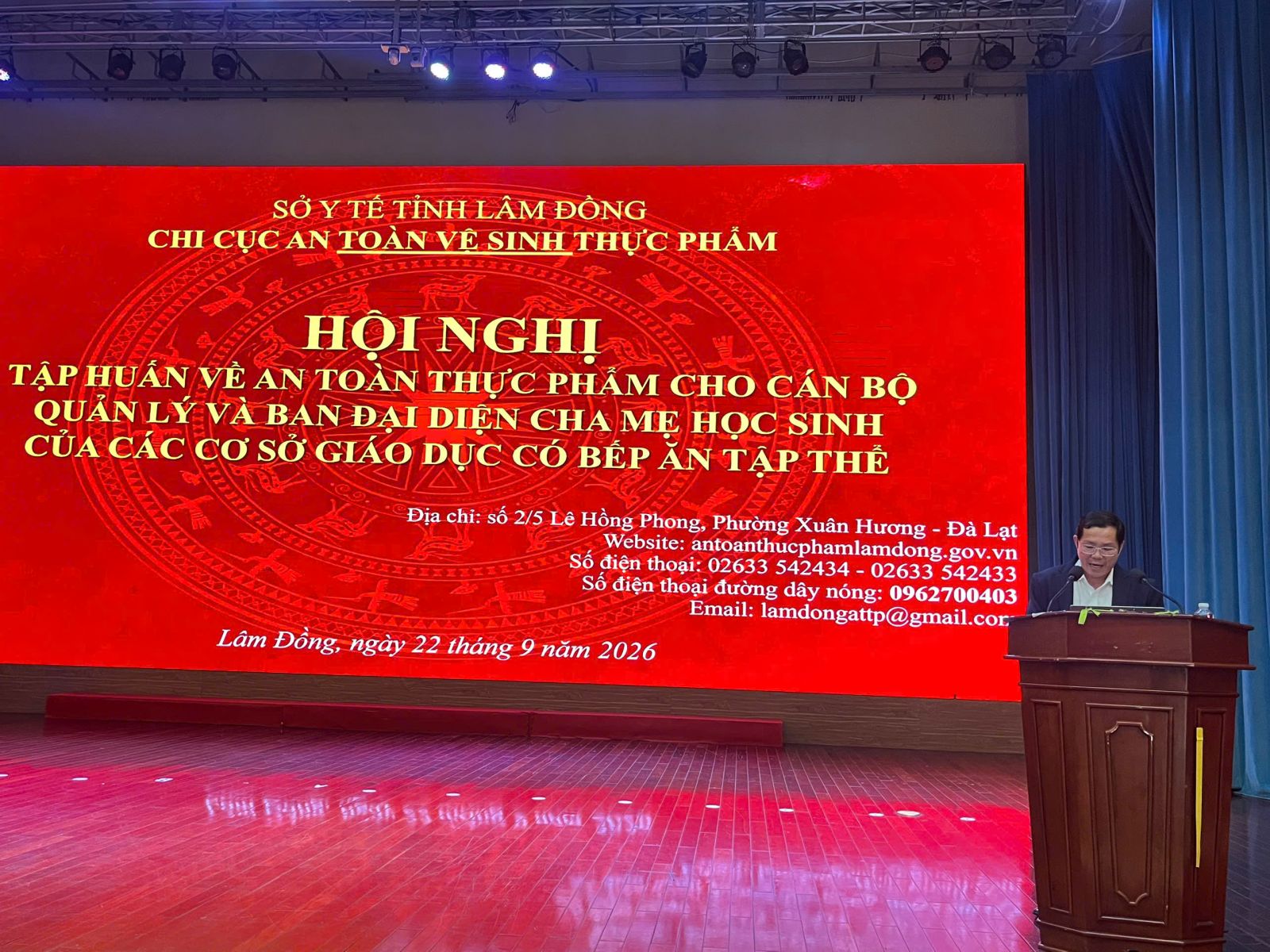 BS. Huỳnh Thanh Huynh – Phó giám đốc Sở Y tế phát biểu khai mạc tại Hội nghị